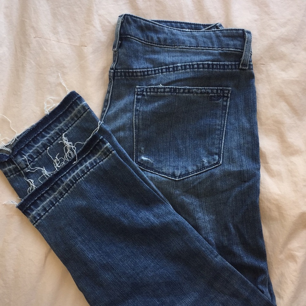 Vineyard Vines Cropped Indigo Jeans
